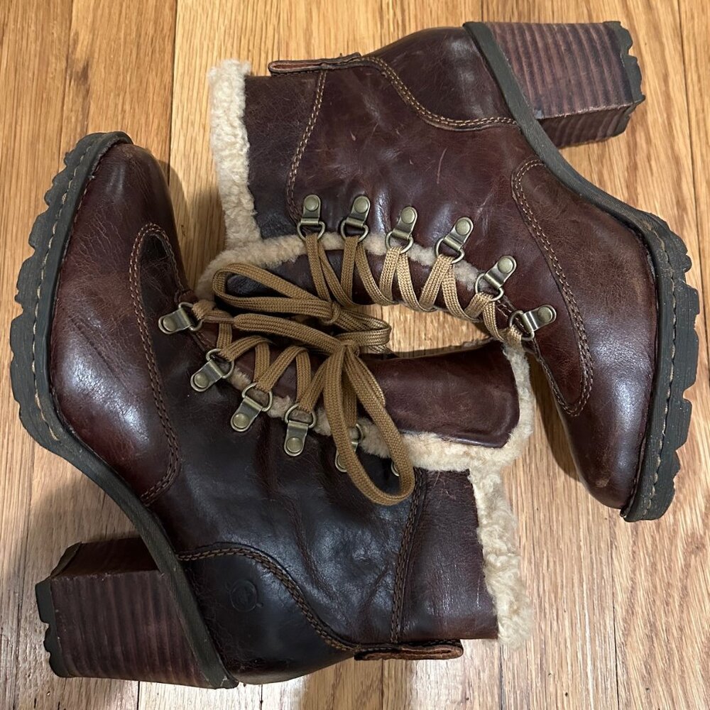 Born Bellatrix Laceup Boots Brown Canoe Shearling Size 7.5